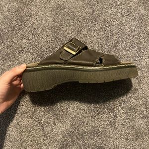 Vintage brown platform sandals